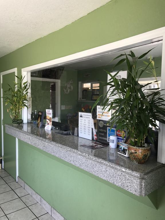 Economy Inn モデスト エクステリア 写真