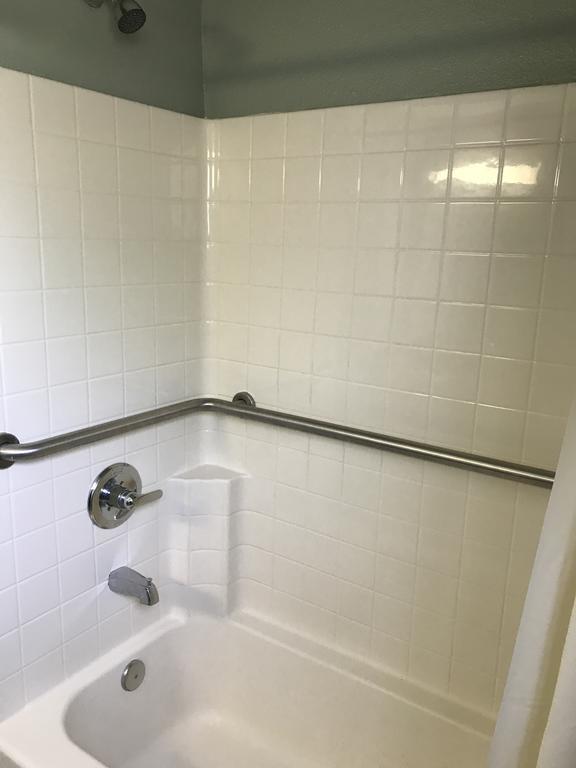 Economy Inn モデスト エクステリア 写真